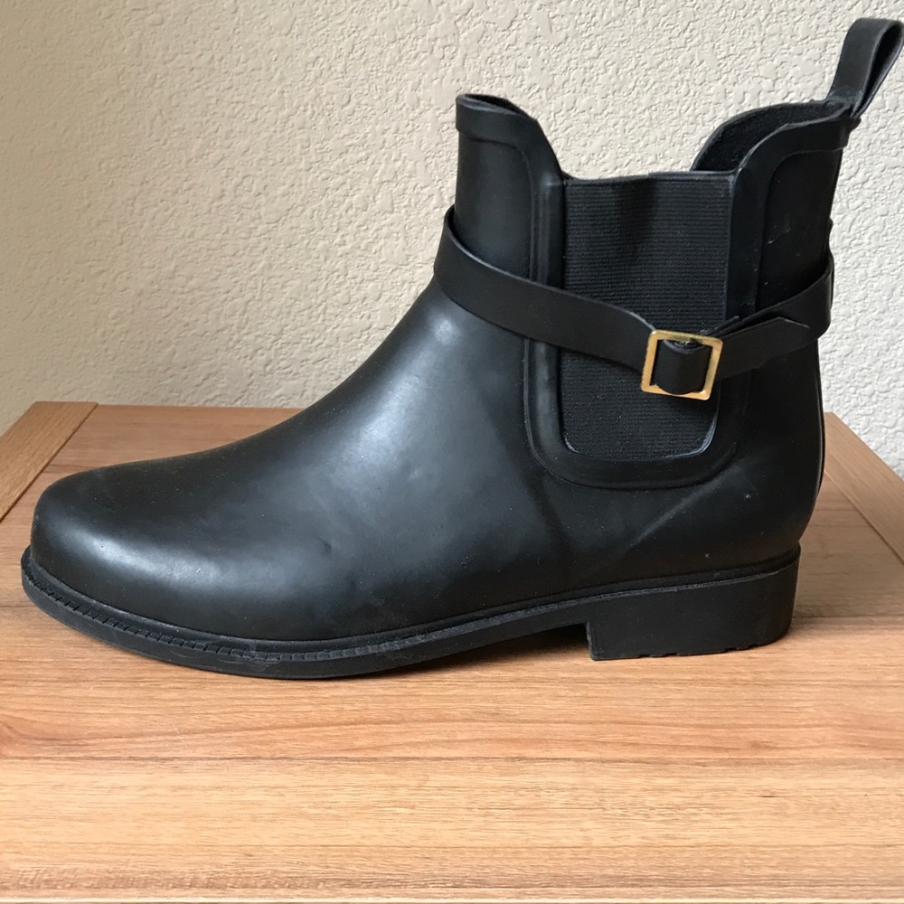 Old Navy Ankle Rainboots